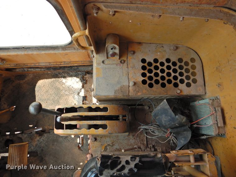 image for item DK2399 1970 Caterpillar 14E  rigid frame motor grader