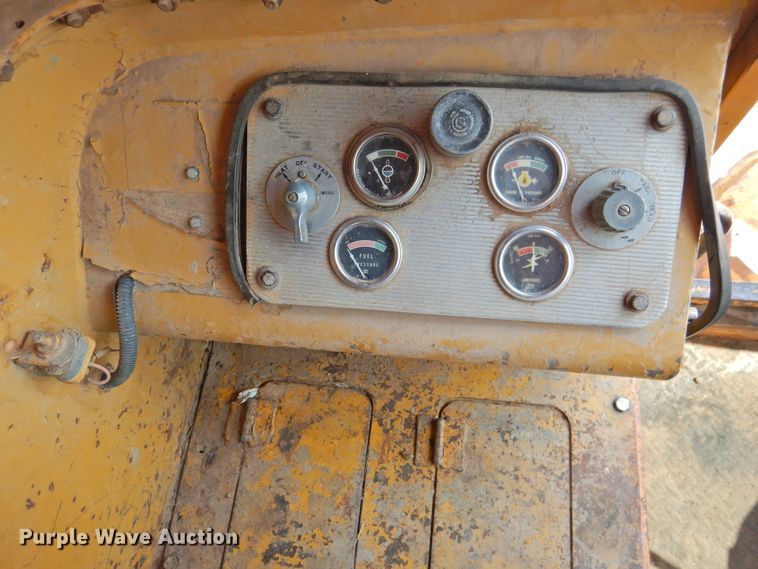 image for item DK2399 1970 Caterpillar 14E  rigid frame motor grader
