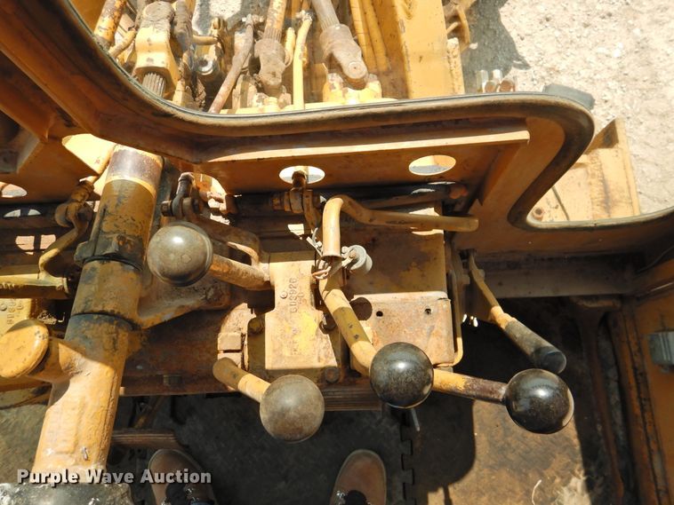 image for item DK2399 1970 Caterpillar 14E  rigid frame motor grader