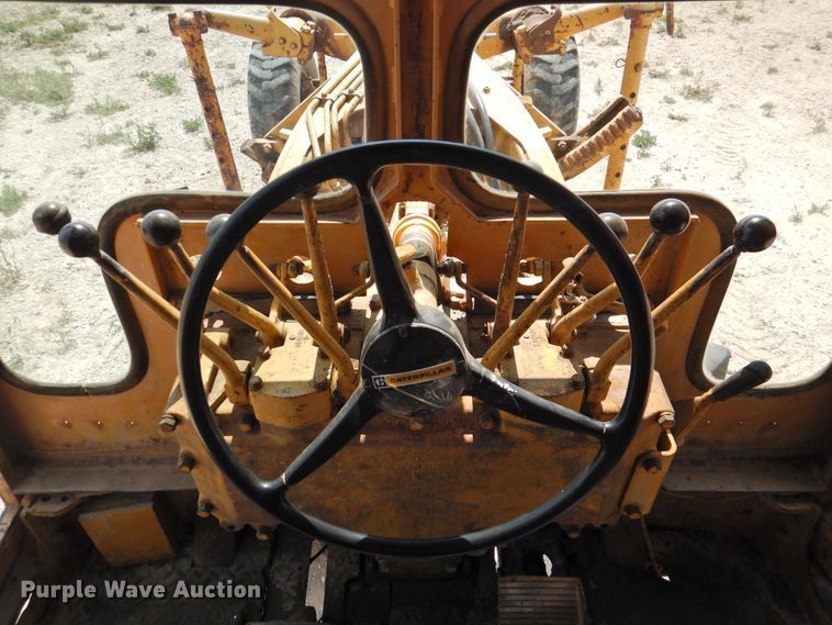 image for item DK2399 1970 Caterpillar 14E  rigid frame motor grader