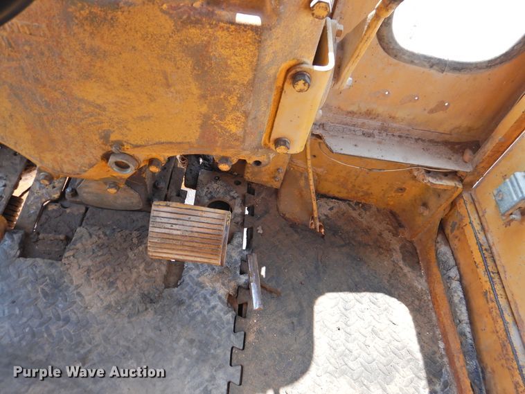 image for item DK2399 1970 Caterpillar 14E  rigid frame motor grader