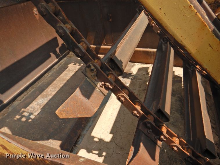 image for item DK2400 1985 Caterpillar 613C  elevating scraper