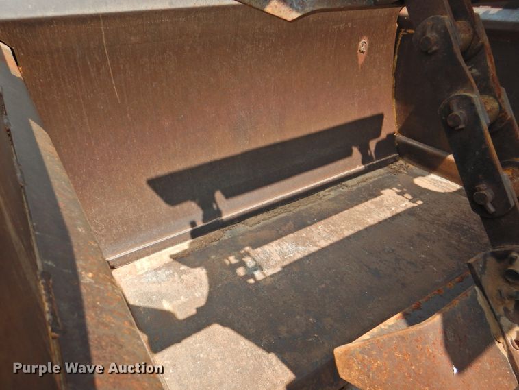 image for item DK2400 1985 Caterpillar 613C  elevating scraper