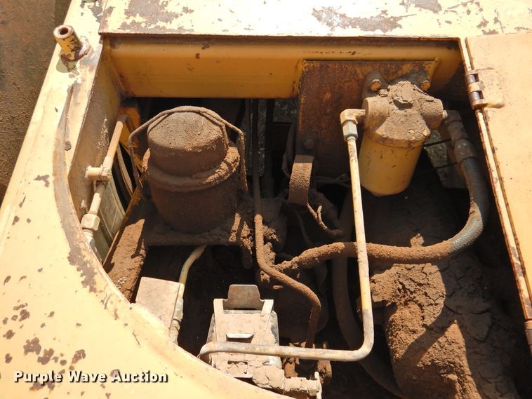 image for item DK2400 1985 Caterpillar 613C  elevating scraper