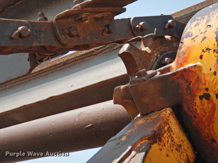 image for item DK2401 1997 Caterpillar 613C Series II  elevating scraper