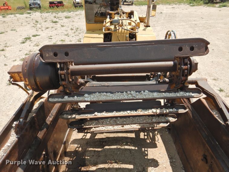 image for item DK2401 1997 Caterpillar 613C Series II  elevating scraper