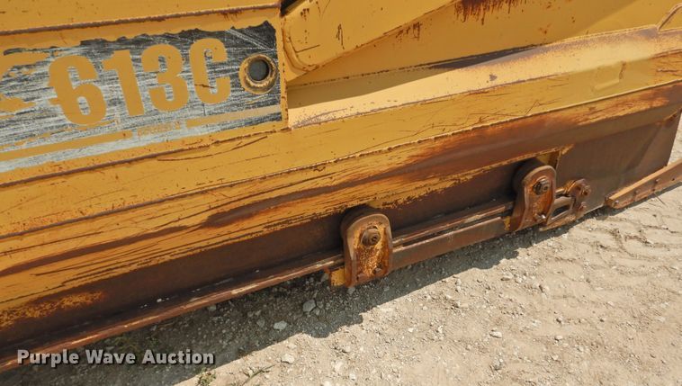 image for item DK2401 1997 Caterpillar 613C Series II  elevating scraper