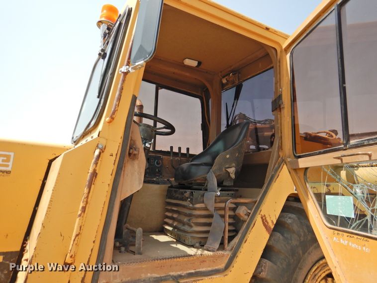 image for item DK2401 1997 Caterpillar 613C Series II  elevating scraper