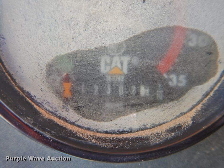 image for item DK2401 1997 Caterpillar 613C Series II  elevating scraper