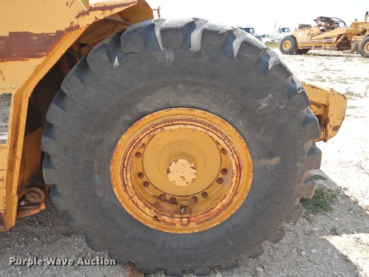 image for item DK2401 1997 Caterpillar 613C Series II  elevating scraper