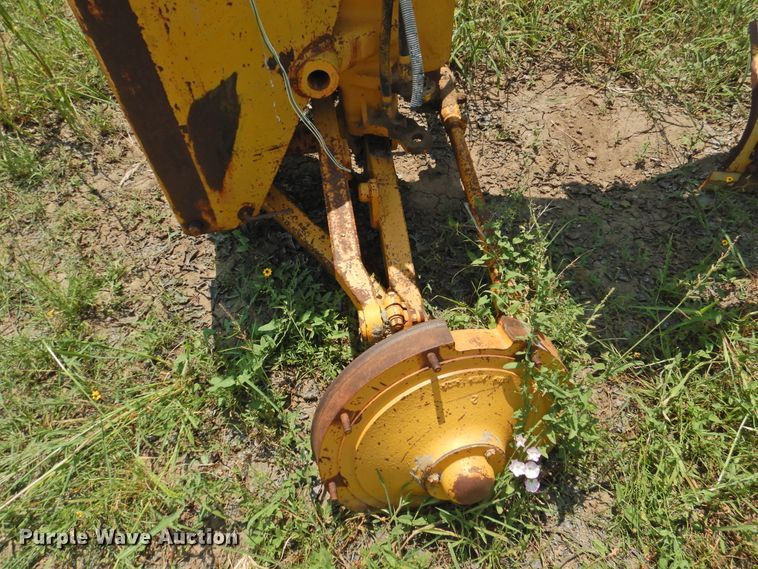 image for item DK2402 1969 Caterpillar 14E  rigid frame motor grader