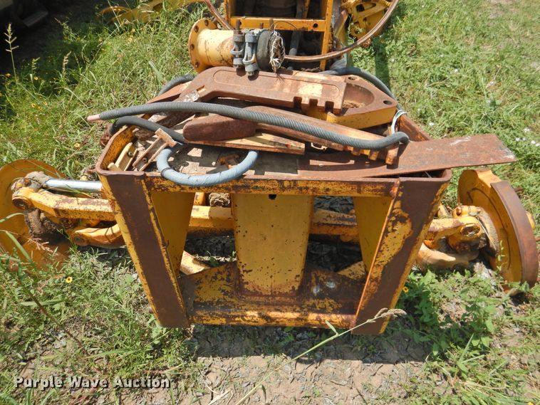 image for item DK2402 1969 Caterpillar 14E  rigid frame motor grader