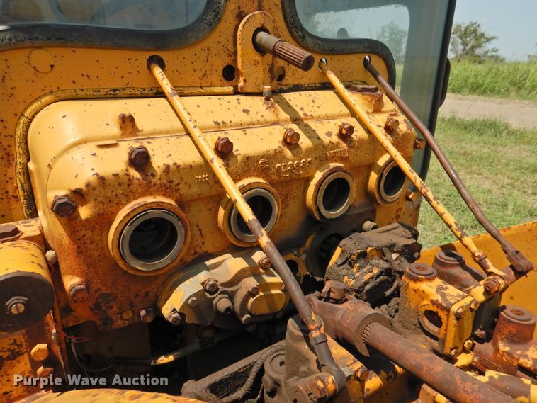 image for item DK2402 1969 Caterpillar 14E  rigid frame motor grader