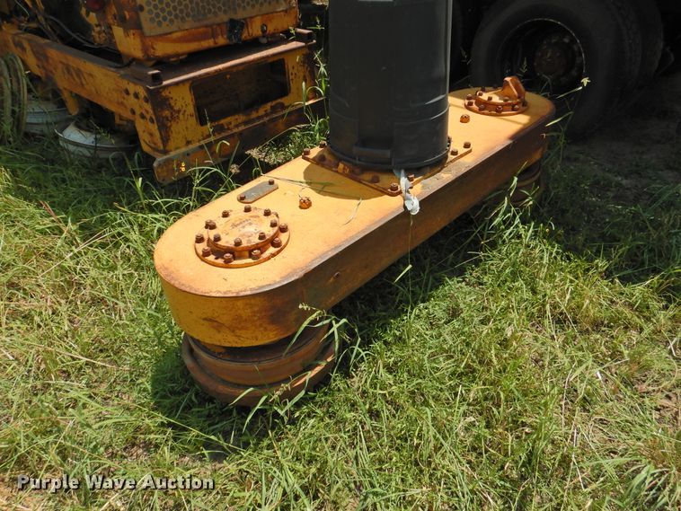 image for item DK2402 1969 Caterpillar 14E  rigid frame motor grader