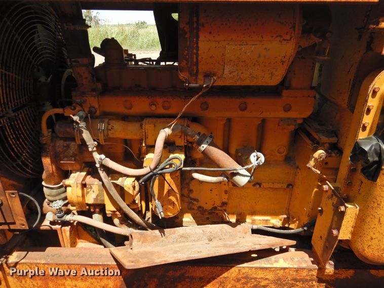 image for item DK2402 1969 Caterpillar 14E  rigid frame motor grader