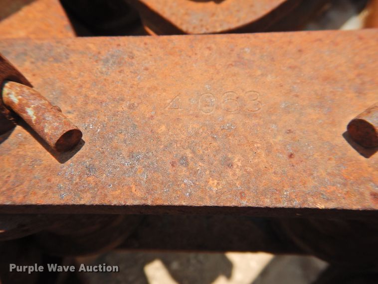 image for item DK2403 Caterpillar 613 / 613C Series II scraper chains and sprockets