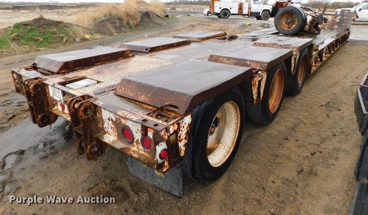 image for item DK8502 1994 Load King 403DFP  lowboy equipment trailer