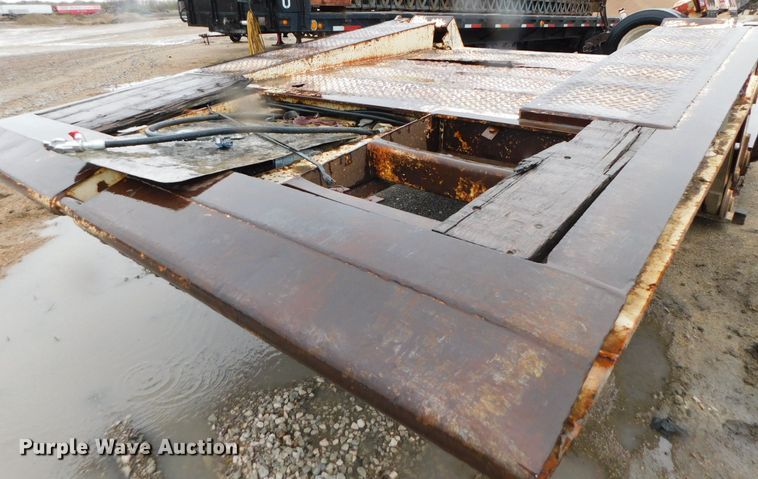 image for item DK8502 1994 Load King 403DFP  lowboy equipment trailer