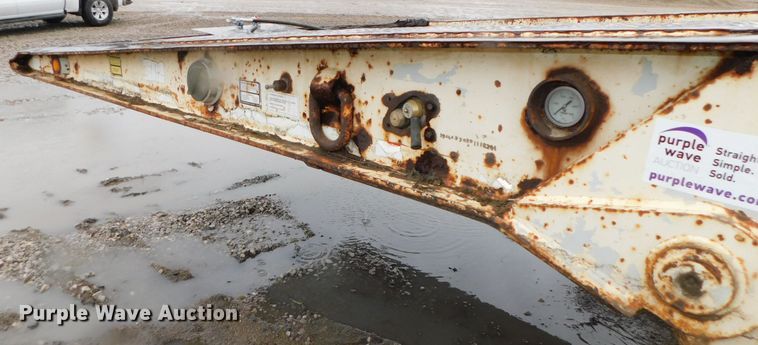 image for item DK8502 1994 Load King 403DFP  lowboy equipment trailer