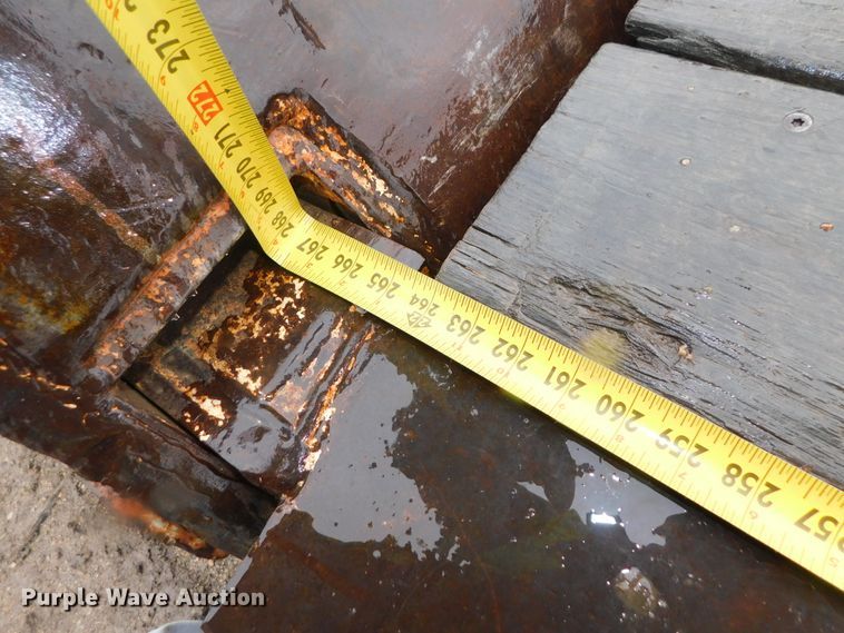 image for item DK8502 1994 Load King 403DFP  lowboy equipment trailer