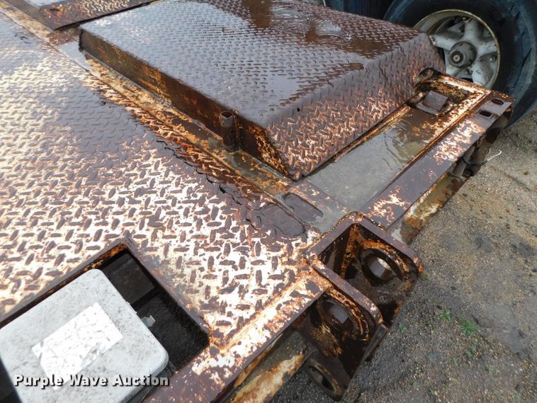 image for item DK8502 1994 Load King 403DFP  lowboy equipment trailer