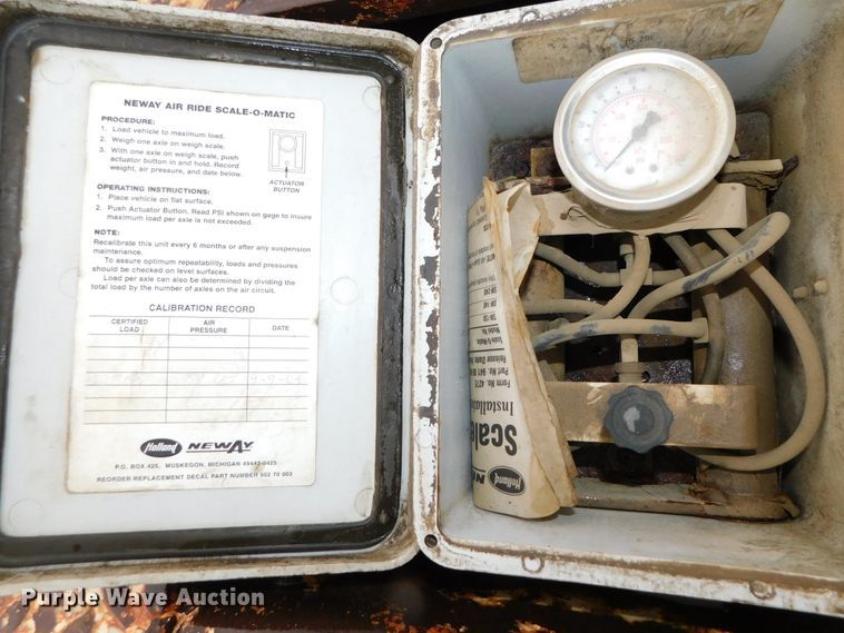 image for item DK8502 1994 Load King 403DFP  lowboy equipment trailer