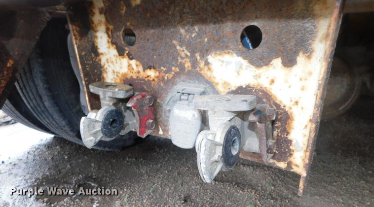 image for item DK8502 1994 Load King 403DFP  lowboy equipment trailer