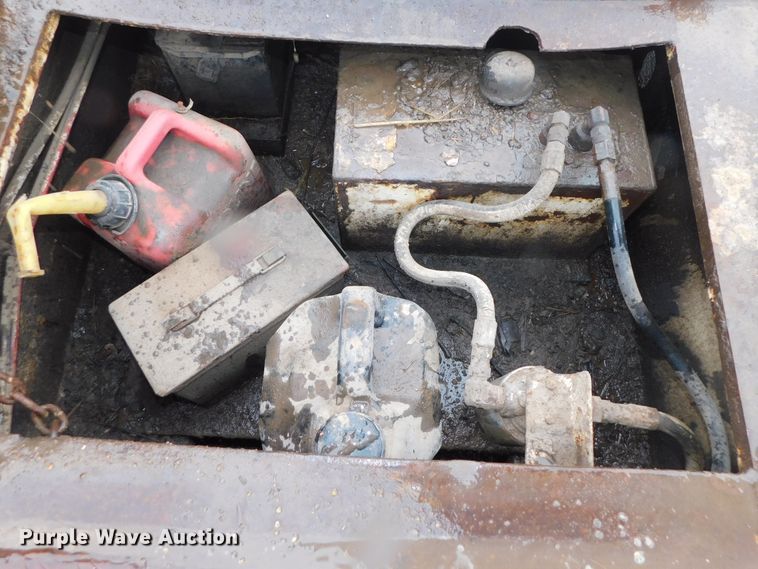 image for item DK8502 1994 Load King 403DFP  lowboy equipment trailer