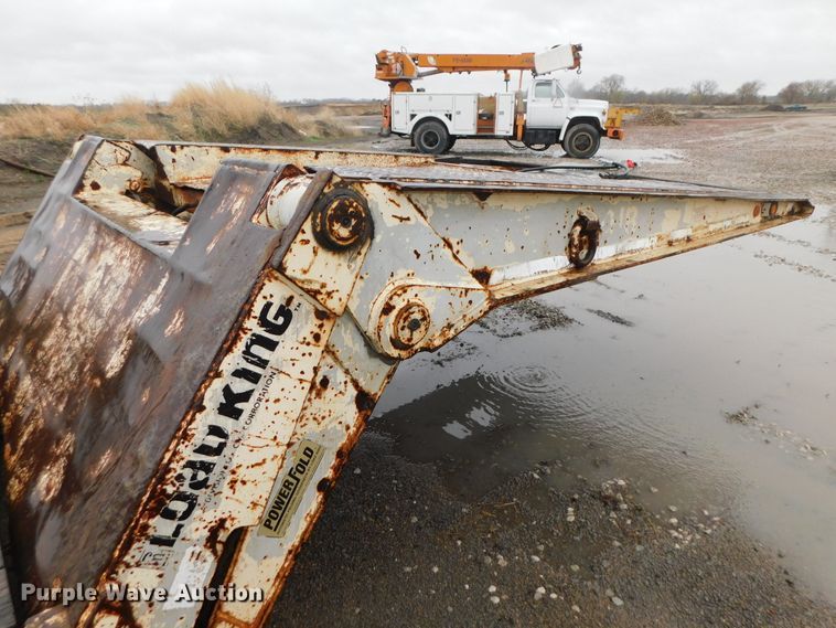 image for item DK8502 1994 Load King 403DFP  lowboy equipment trailer