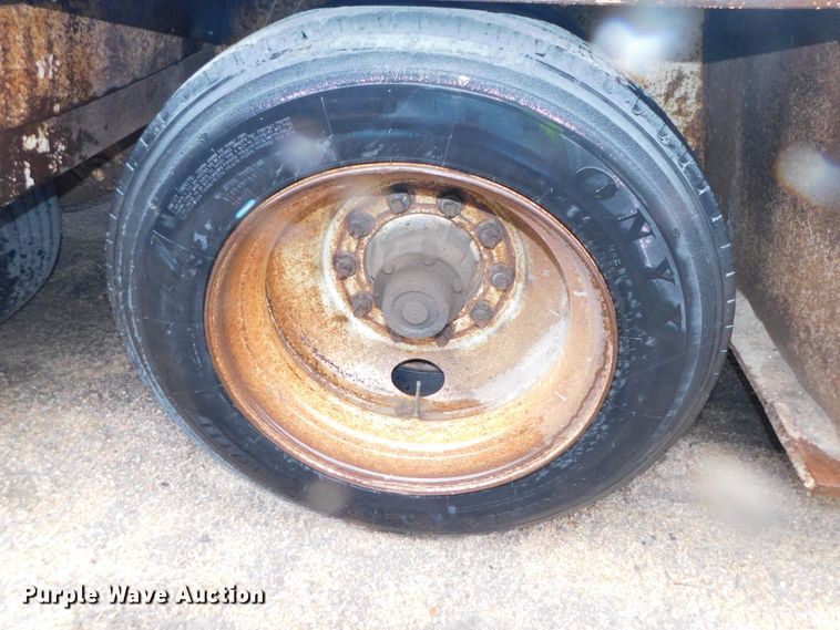 image for item DK8502 1994 Load King 403DFP  lowboy equipment trailer