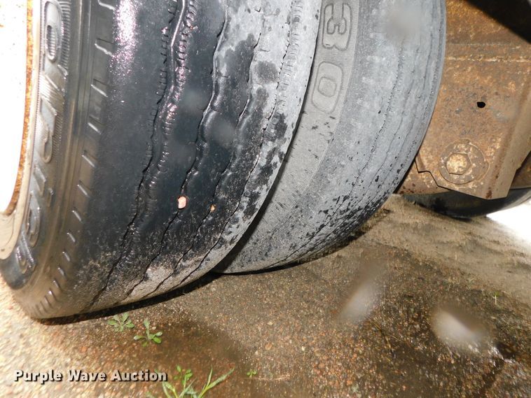 image for item DK8502 1994 Load King 403DFP  lowboy equipment trailer