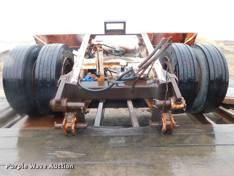 image for item DK8502 1994 Load King 403DFP  lowboy equipment trailer