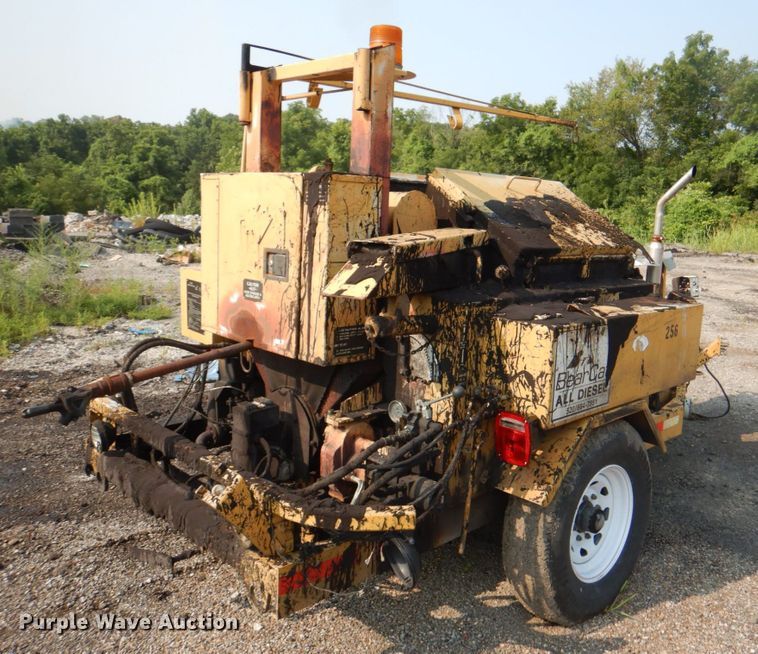 image for item DL0101 Bear Cat BK250D  melter / applicator