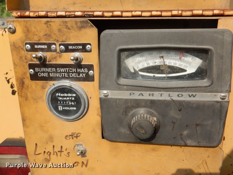 image for item DL0101 Bear Cat BK250D  melter / applicator