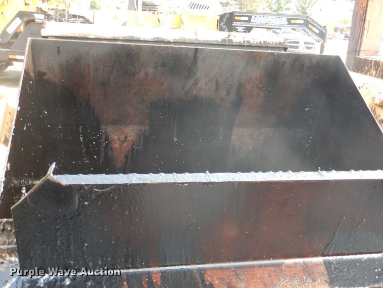 image for item DL0101 Bear Cat BK250D  melter / applicator