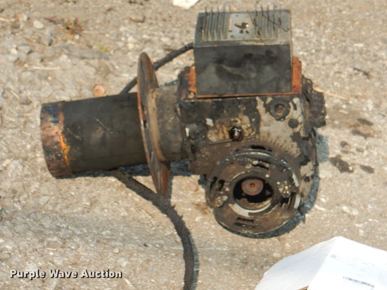 image for item DL0101 Bear Cat BK250D  melter / applicator