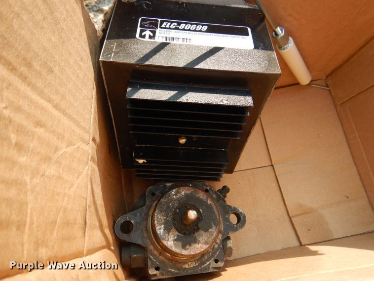 image for item DL0101 Bear Cat BK250D  melter / applicator