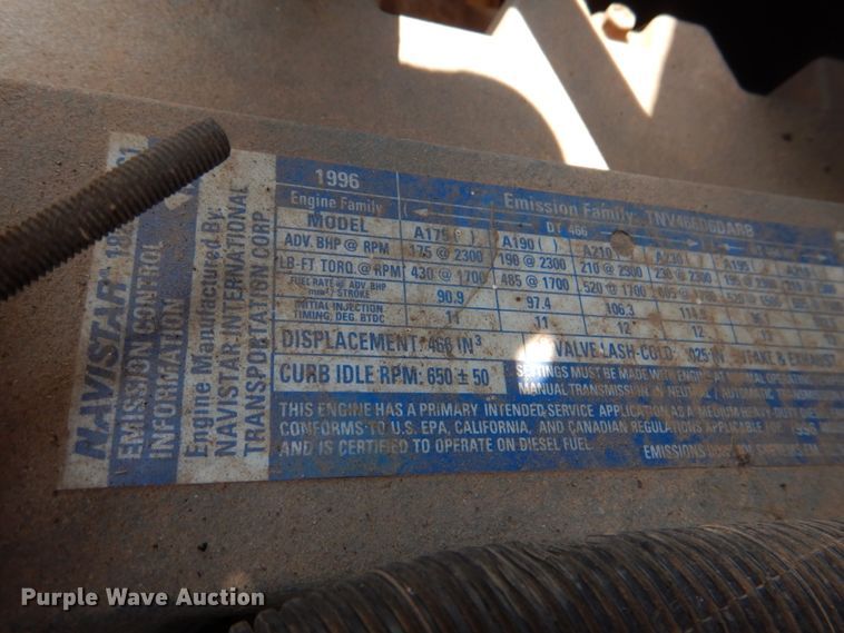 image for item DL0533 1996 International 4700  digger derrick truck