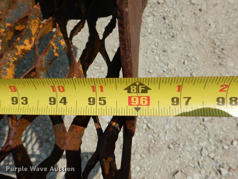 image for item DL0533 1996 International 4700  digger derrick truck