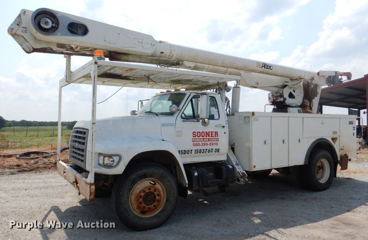 image for item DL0534 1996 Ford F800  bucket truck