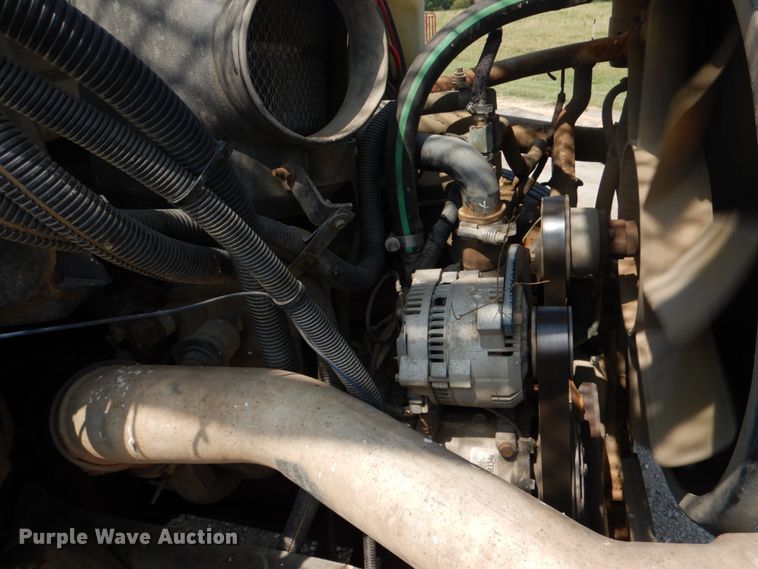 image for item DL0534 1996 Ford F800  bucket truck