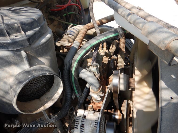 image for item DL0534 1996 Ford F800  bucket truck