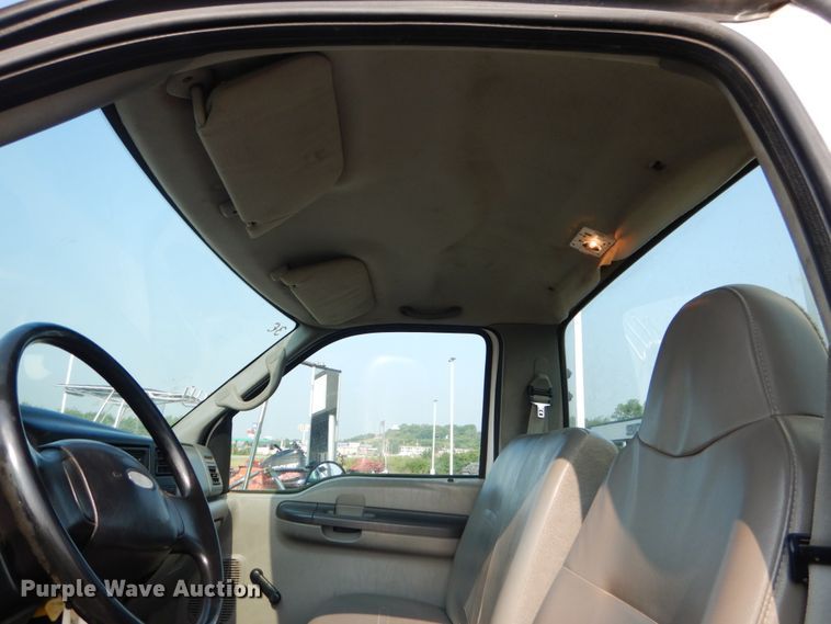 image for item DL4994 2003 Ford F750 Super Duty  crane truck