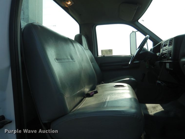 image for item DL4994 2003 Ford F750 Super Duty  crane truck