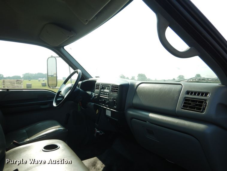 image for item DL4994 2003 Ford F750 Super Duty  crane truck