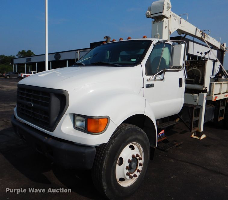 image for item DL4994 2003 Ford F750 Super Duty  crane truck
