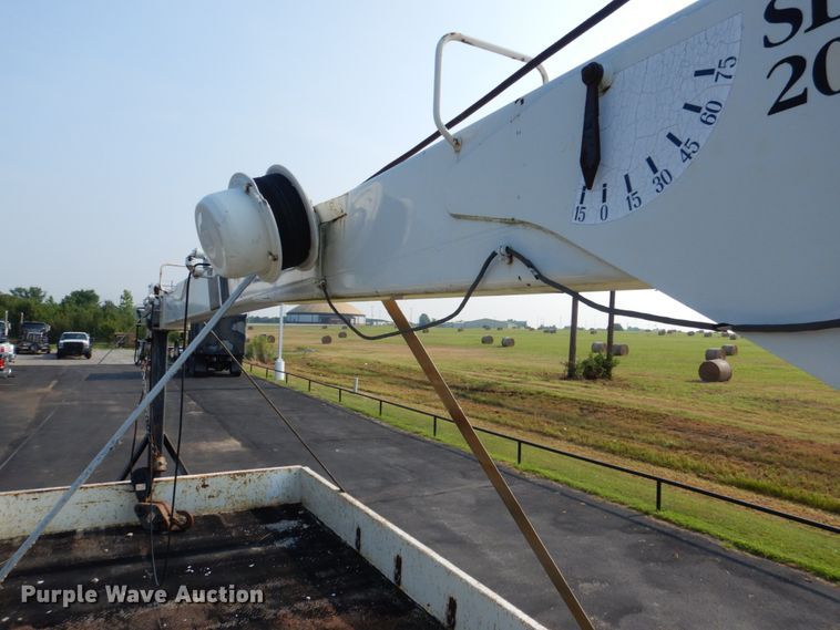 image for item DL4994 2003 Ford F750 Super Duty  crane truck