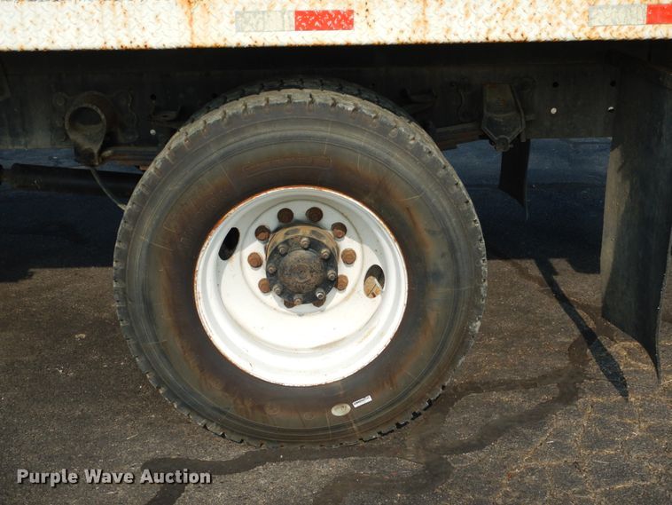 image for item DL4994 2003 Ford F750 Super Duty  crane truck