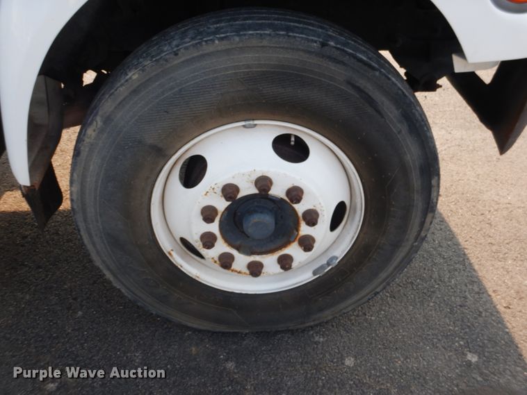 image for item DL4994 2003 Ford F750 Super Duty  crane truck