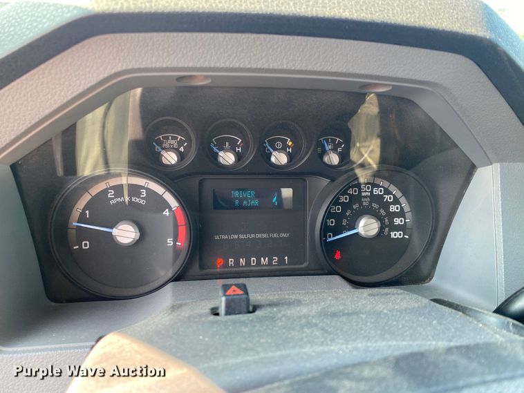 image for item DL4997 2012 Ford F550 Super Duty XL  utility / service truck